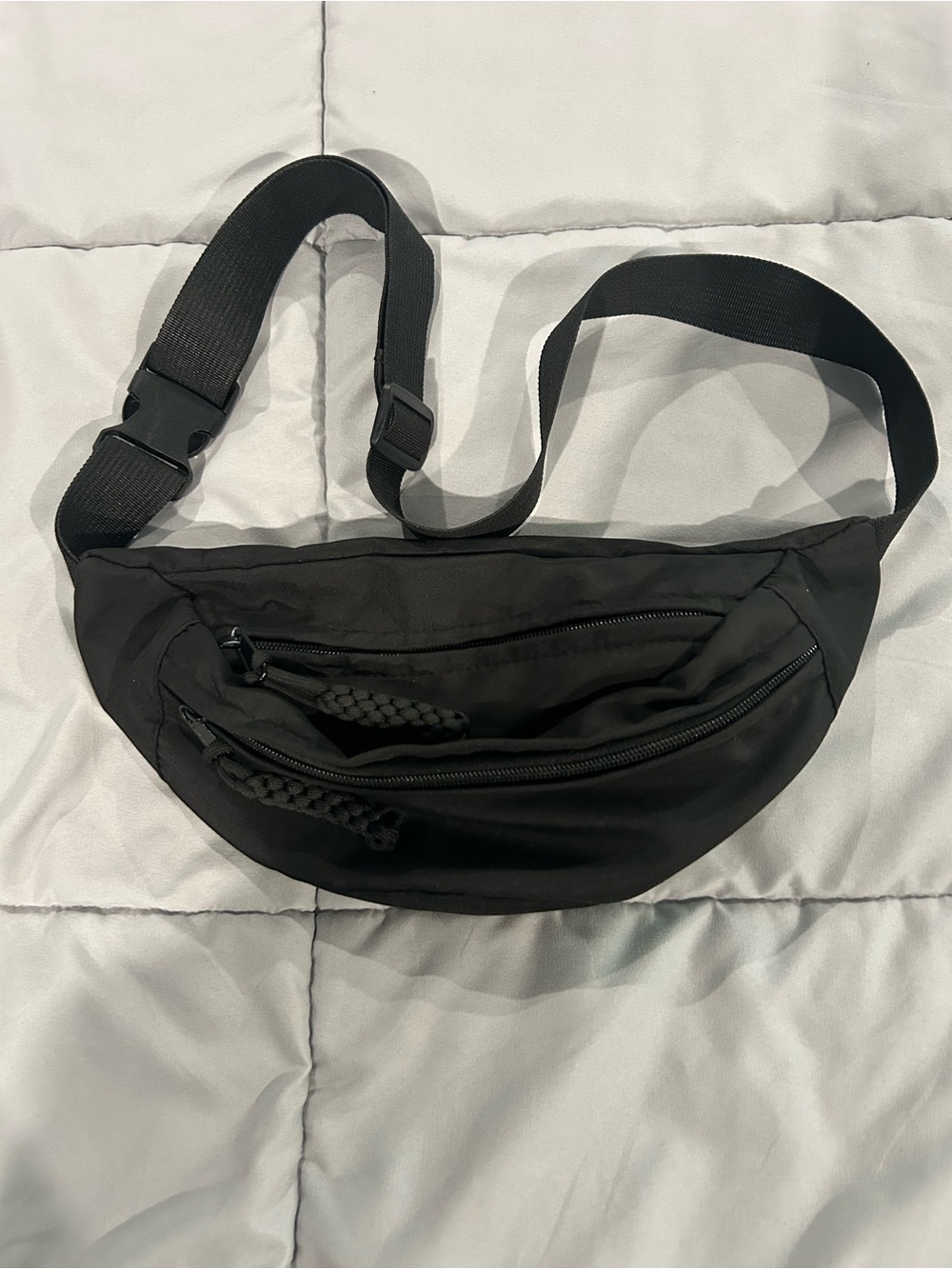 Classic Black Women's Crossbody Belt Bag